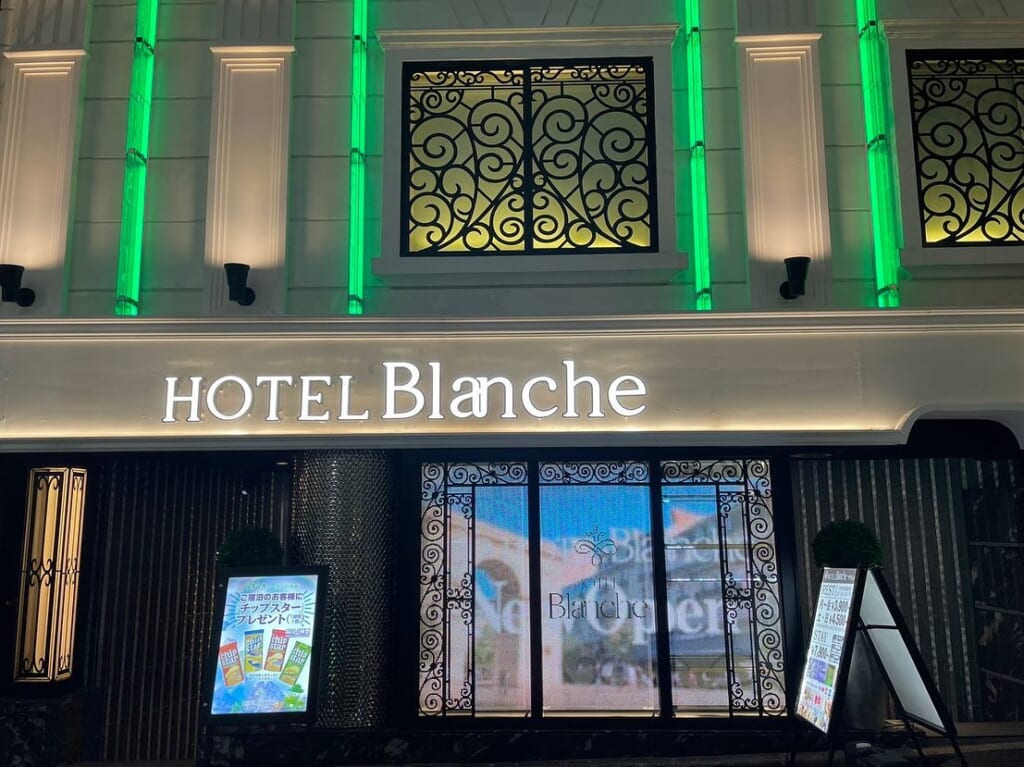 hotel blanche 外観